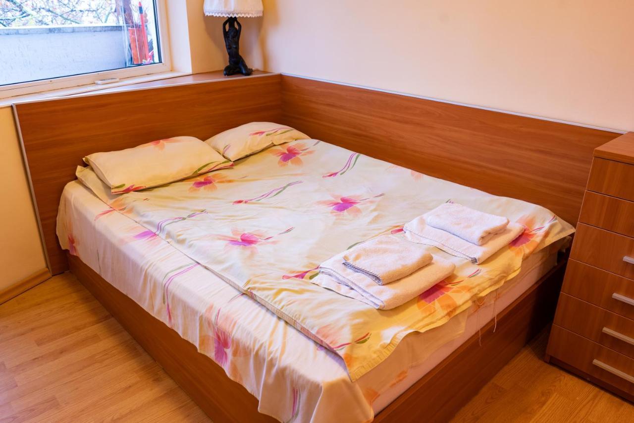 Maisonette Picadilly Varna Esterno foto