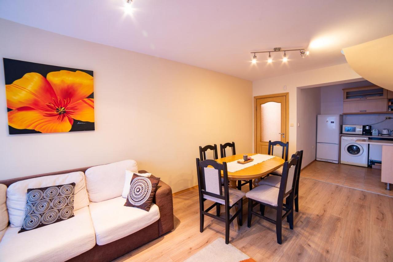Maisonette Picadilly Varna Esterno foto